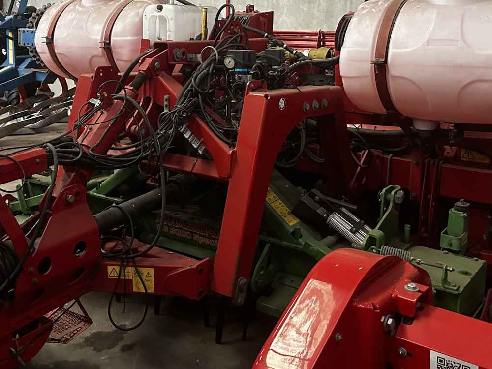 Amazone KG 3000 / AD 3000 - Colheitadeira: foto 5 Amazone KG 3000 / AD 3000 - Colheitadeira: foto 5