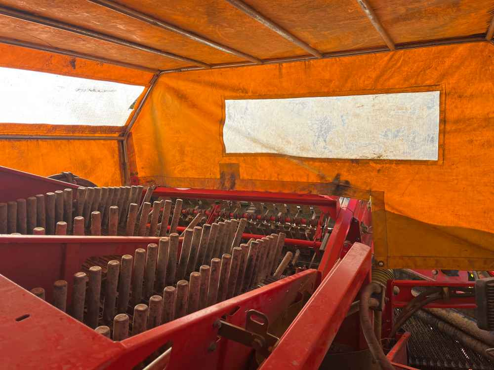 Grimme SE-170-60-UB - Colheitadeira: foto 2 Grimme SE-170-60-UB - Colheitadeira: foto 2