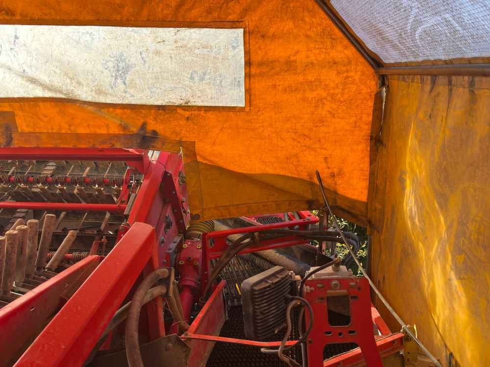 Grimme SE-170-60-UB - Colheitadeira: foto 3 Grimme SE-170-60-UB - Colheitadeira: foto 3