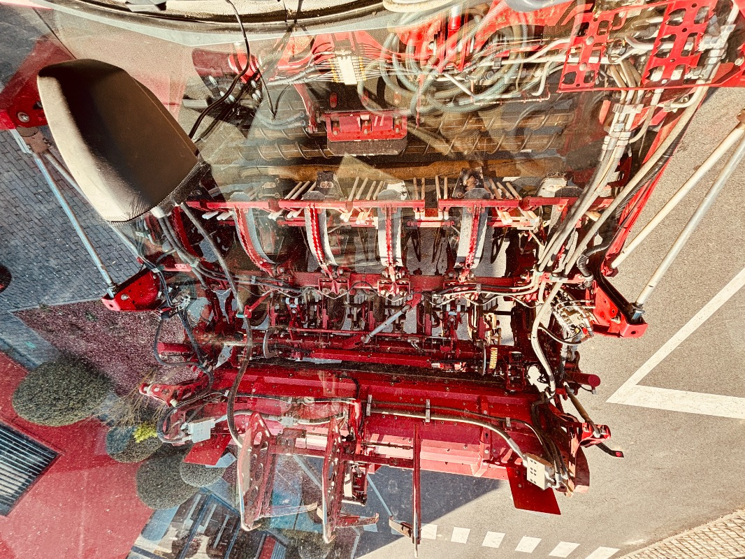 Grimme REXOR 6200 - Maquina para lavrar a terra: foto 2 Grimme REXOR 6200 - Maquina para lavrar a terra: foto 2