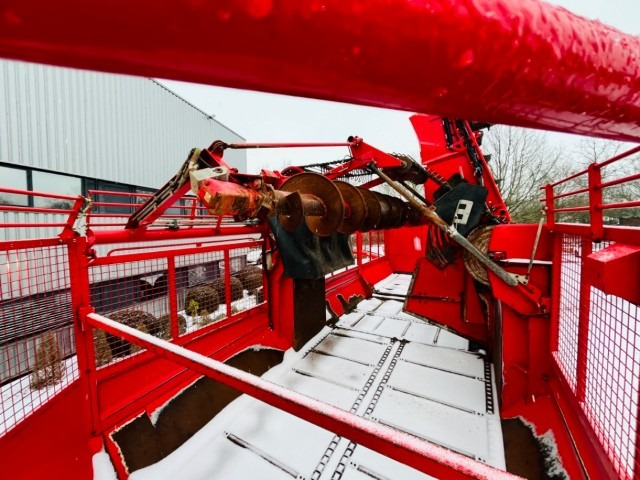 Colheitadeira Holmer T4-40: foto 25