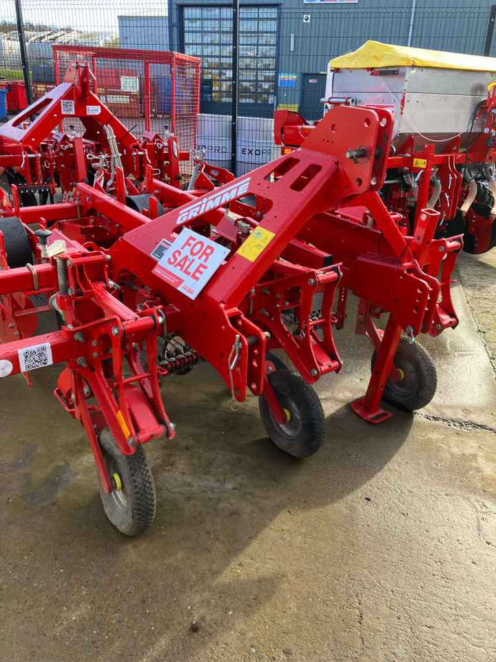 Grimme Grimme GH2, Weeder, Row Re-Former - Colheitadeira: foto 1 Grimme Grimme GH2, Weeder, Row Re-Former - Colheitadeira: foto 1