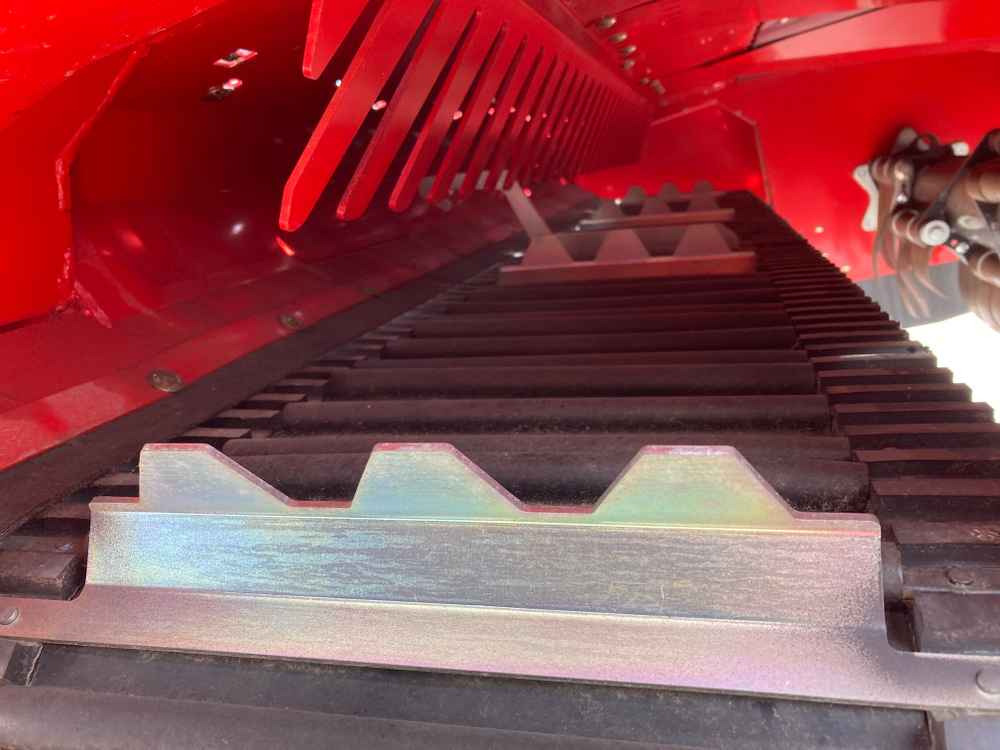 Grimme Grimme HT 210 Front Mounted Self-Propelled Topper - Colheitadeira: foto 5 Grimme Grimme HT 210 Front Mounted Self-Propelled Topper - Colheitadeira: foto 5