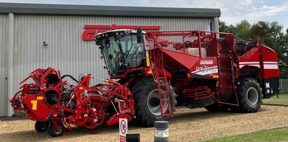 Grimme REXOR 6200 - Maquina para lavrar a terra: foto 1 Grimme REXOR 6200 - Maquina para lavrar a terra: foto 1