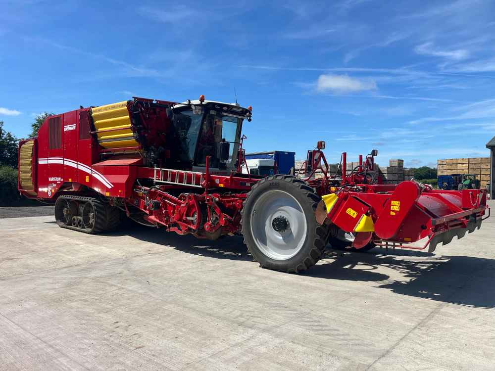 Grimme VARITRON 470 PLATINUM TT - Colheitadeira: foto 1 Grimme VARITRON 470 PLATINUM TT - Colheitadeira: foto 1