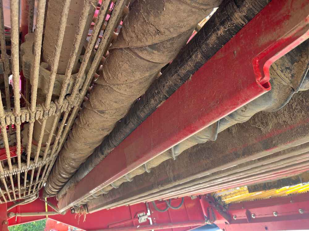 Grimme VARITRON 470 PLATINUM TT - Colheitadeira: foto 4 Grimme VARITRON 470 PLATINUM TT - Colheitadeira: foto 4