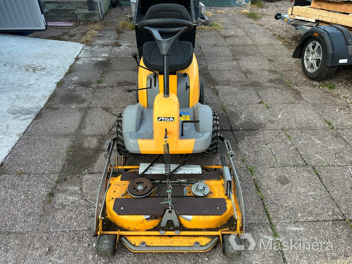 Åkgräsklippare Stiga Villa 12 med tillbehör - Cortador de grama: foto 5 Åkgräsklippare Stiga Villa 12 med tillbehör - Cortador de grama: foto 5