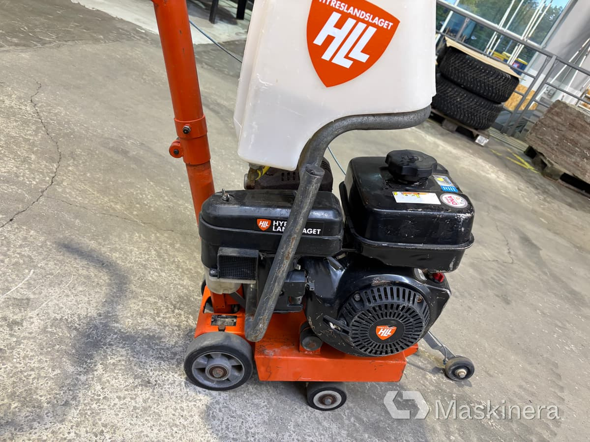 Asfaltskap Husqvarna FS 309 - Máquina de asfalto: foto 5 Asfaltskap Husqvarna FS 309 - Máquina de asfalto: foto 5