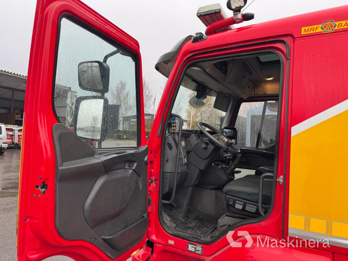 Caminhão reboque Bärgningsbil Volvo FL 4X2: foto 9