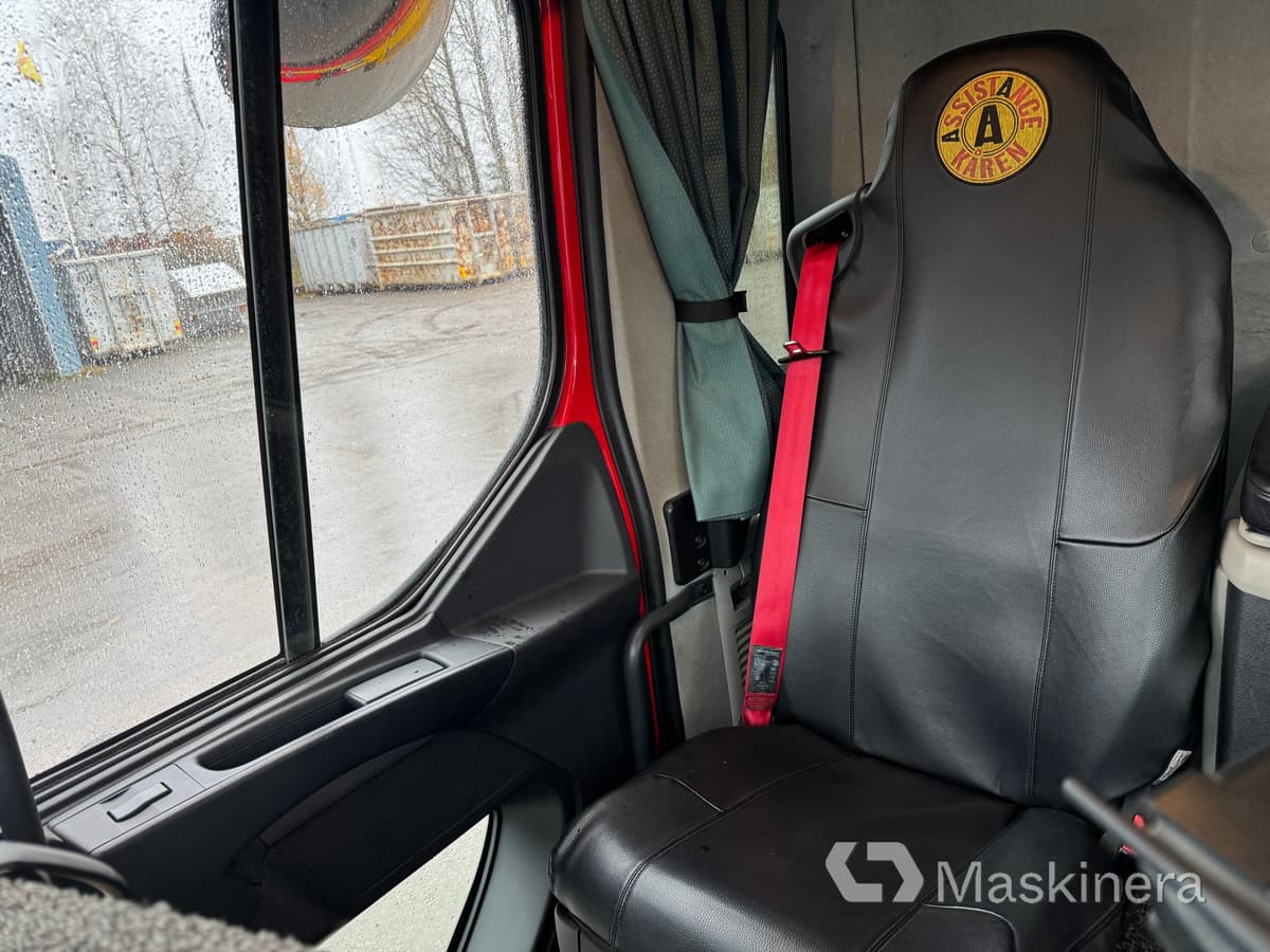 Caminhão reboque Bärgningsbil Volvo FL 4X2: foto 31