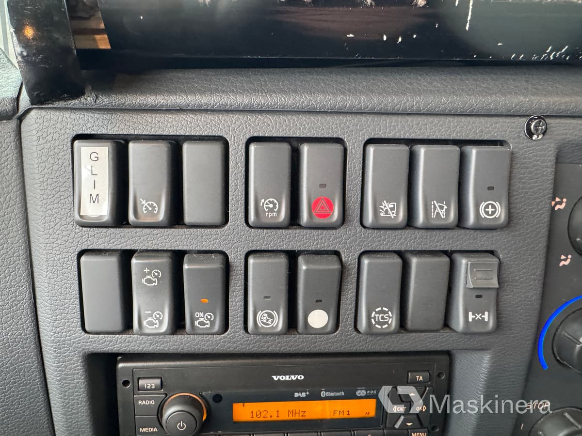 Caminhão reboque Bärgningsbil Volvo FL 4X2: foto 23