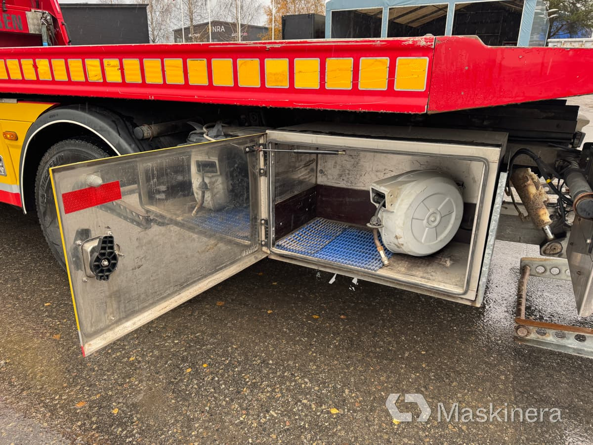 Caminhão reboque Bärgningsbil Volvo FL 4X2: foto 39