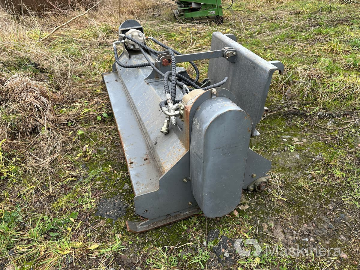 Betesputs 1800 fäste SMS/Trima - Triturador de martelos: foto 2 Betesputs 1800 fäste SMS/Trima - Triturador de martelos: foto 2