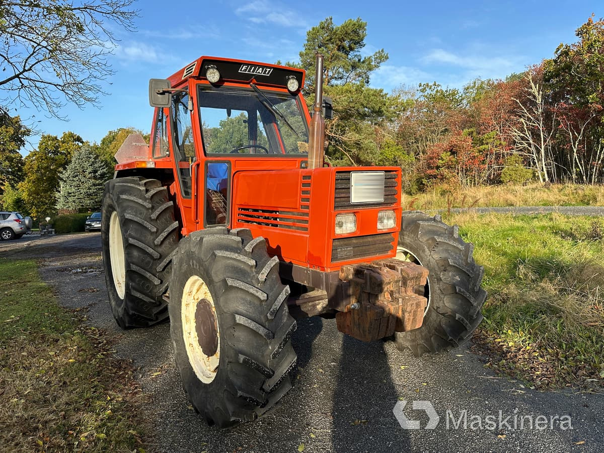 Fiat 880DT Traktor Fiat 880DT - Trator: foto 1 Fiat 880DT Traktor Fiat 880DT - Trator: foto 1