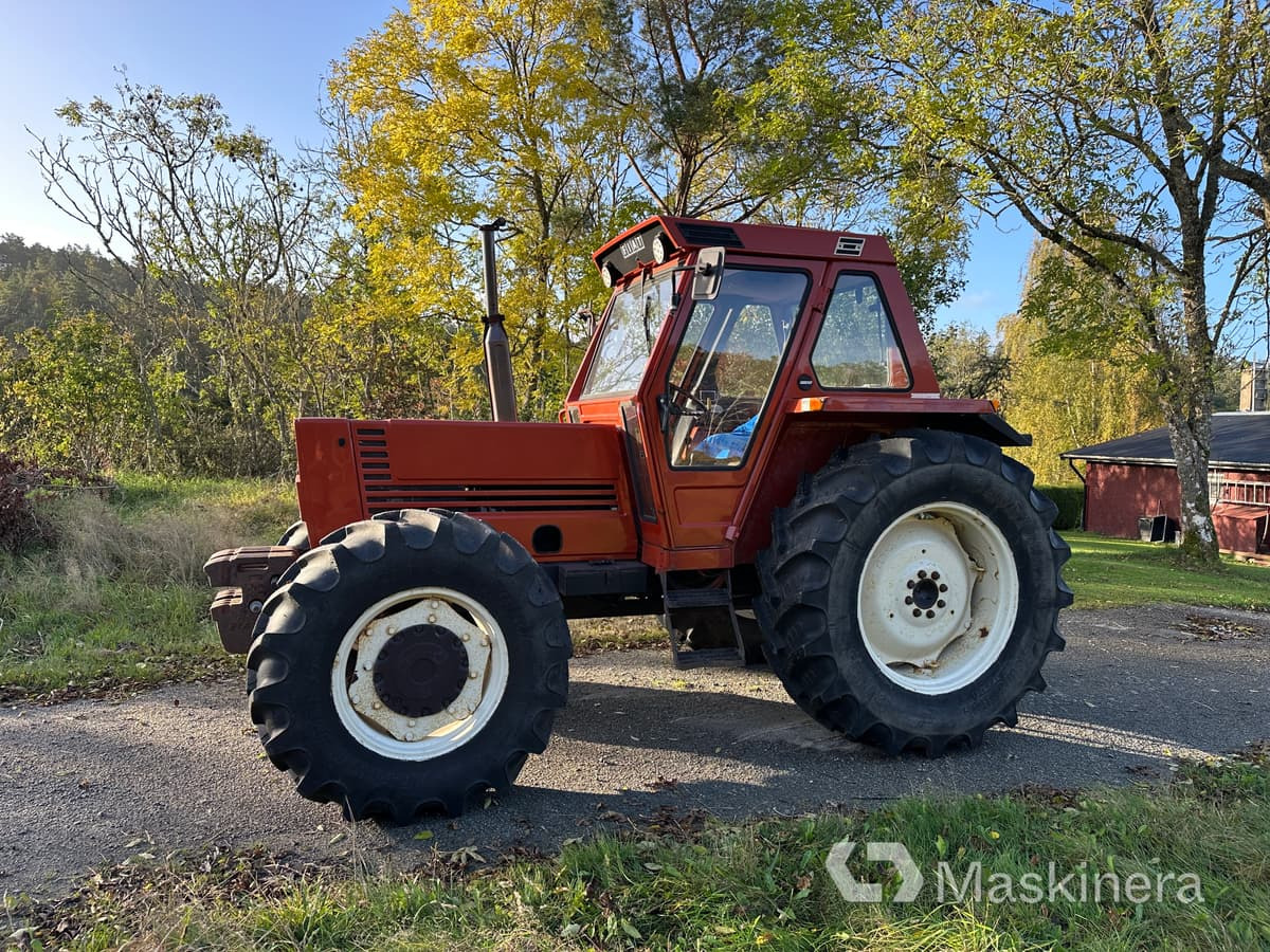 Fiat 880DT Traktor Fiat 880DT - Trator: foto 4 Fiat 880DT Traktor Fiat 880DT - Trator: foto 4