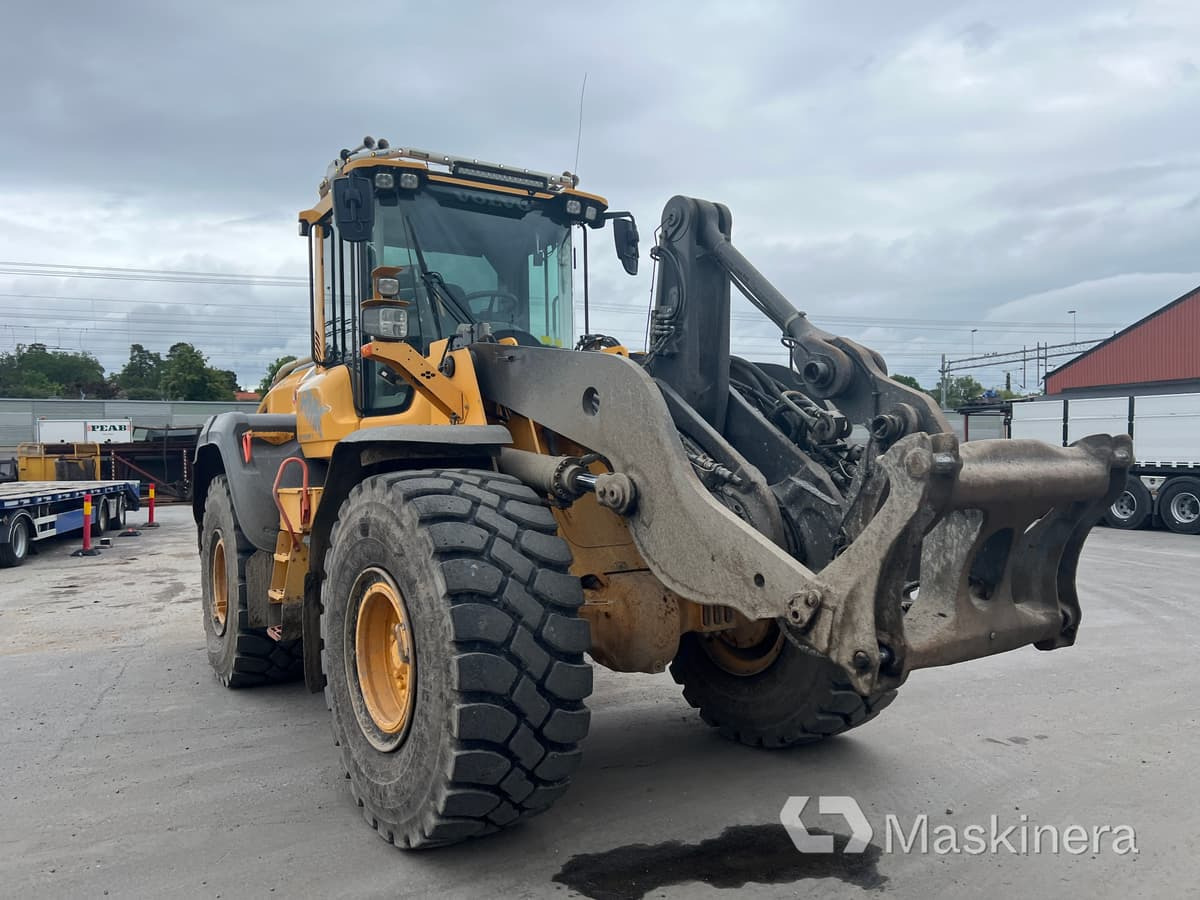 Hjullastare Volvo L110H - Carregadeira de rodas: foto 4 Hjullastare Volvo L110H - Carregadeira de rodas: foto 4