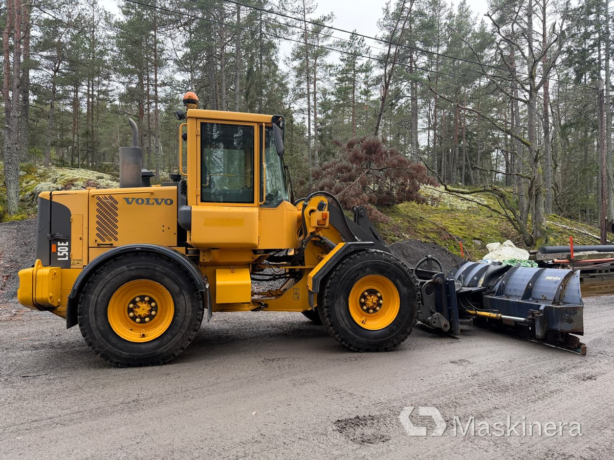 Hjullastare Volvo L50E med tillbehör - Carregadeira de rodas: foto 4 Hjullastare Volvo L50E med tillbehör - Carregadeira de rodas: foto 4