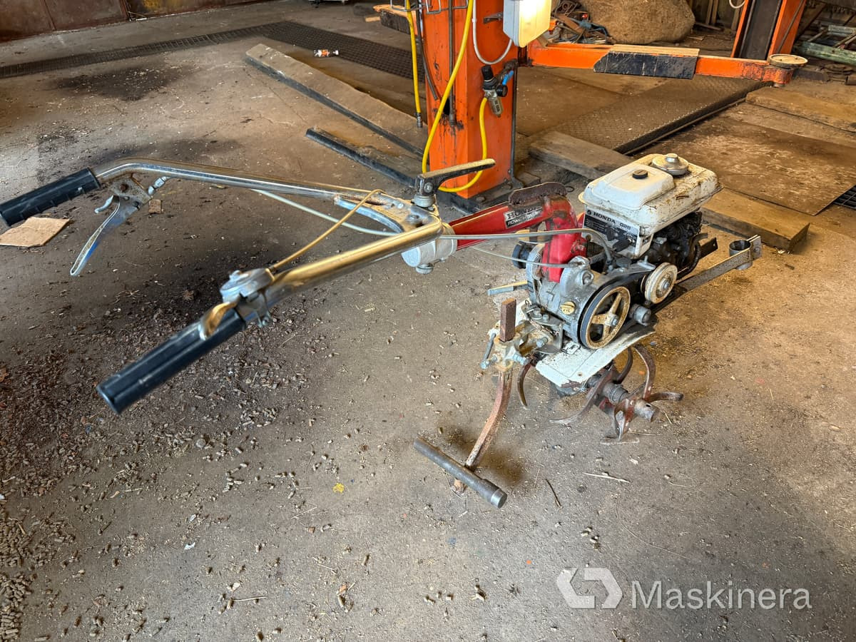 Jordfräs Honda F28C (Rep.objekt) - Motocultivador: foto 3 Jordfräs Honda F28C (Rep.objekt) - Motocultivador: foto 3