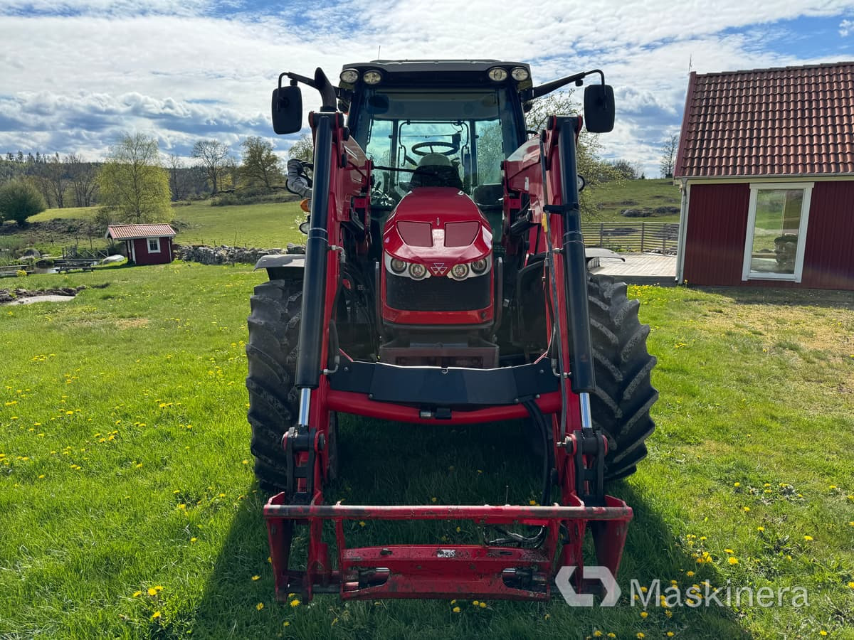Massey Ferguson 5610 Traktor Massey Ferguson MF 5610 - Trator: foto 2 Massey Ferguson 5610 Traktor Massey Ferguson MF 5610 - Trator: foto 2