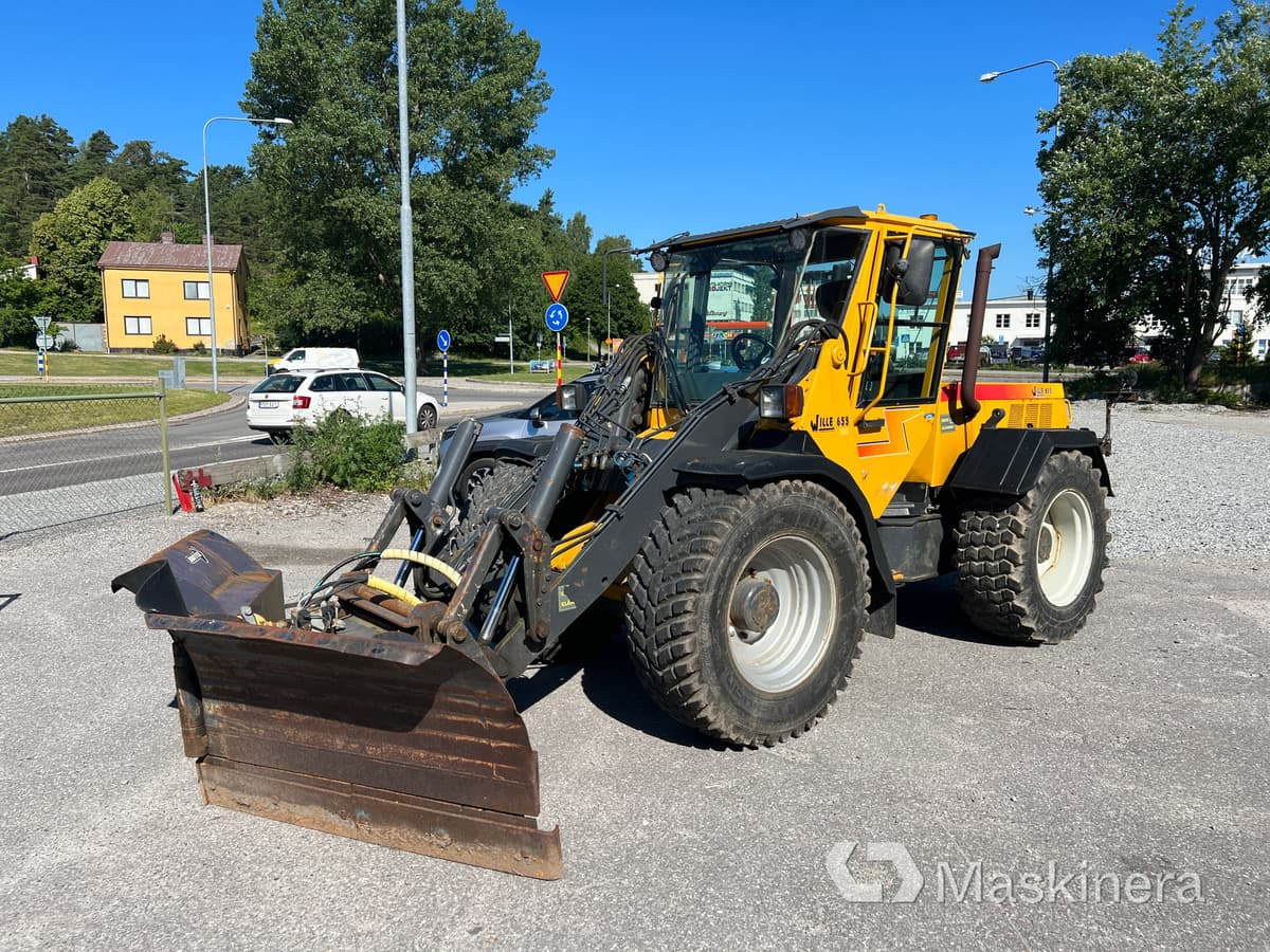 Redskapsbärare Wille 655 med vikplog - Carregadeira de rodas: foto 1 Redskapsbärare Wille 655 med vikplog - Carregadeira de rodas: foto 1