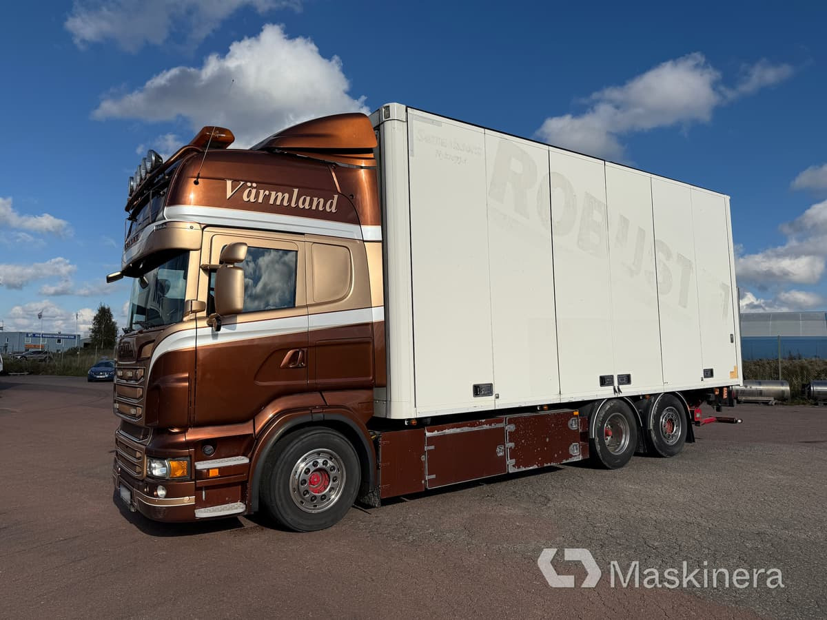 Scania R560 Skåpbil Scania R560 - Caminhão furgão: foto 1 Scania R560 Skåpbil Scania R560 - Caminhão furgão: foto 1