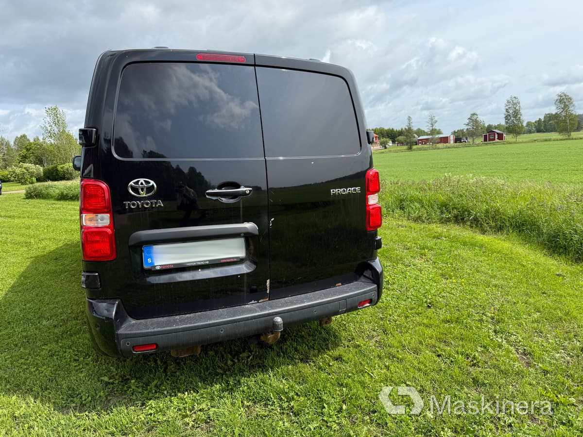 Skåpbil Toyota Proace 2,0 D - Furgão: foto 4 Skåpbil Toyota Proace 2,0 D - Furgão: foto 4