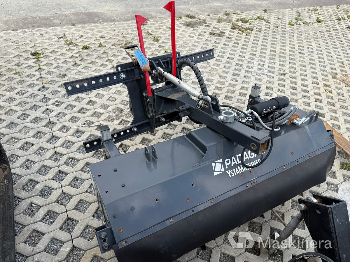 Sopvals Padagas FKM 150 - Varredora urbana: foto 1 Sopvals Padagas FKM 150 - Varredora urbana: foto 1