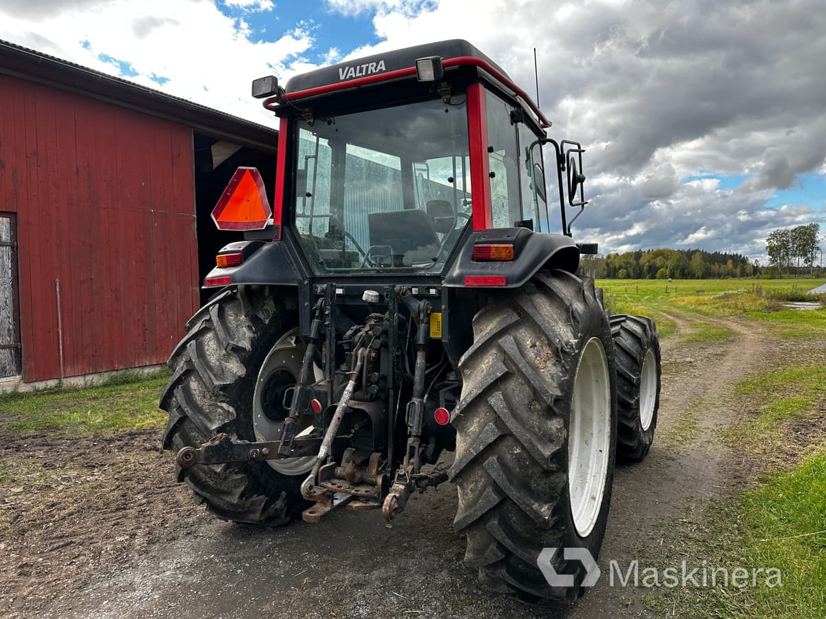 Traktor Valmet 700 - Trator: foto 5 Traktor Valmet 700 - Trator: foto 5