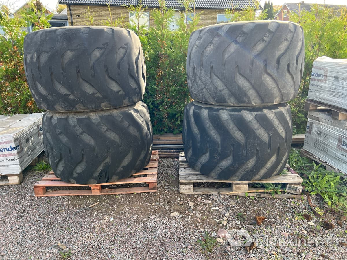 Trelleborg Excavator T480 Däck på fälg Trelleborg T480, 710/40-22,5, 4 st - Roda completa de Máquina de construção: foto 1 Trelleborg Excavator T480 Däck på fälg Trelleborg T480, 710/40-22,5, 4 st - Roda completa de Máquina de construção: foto 1