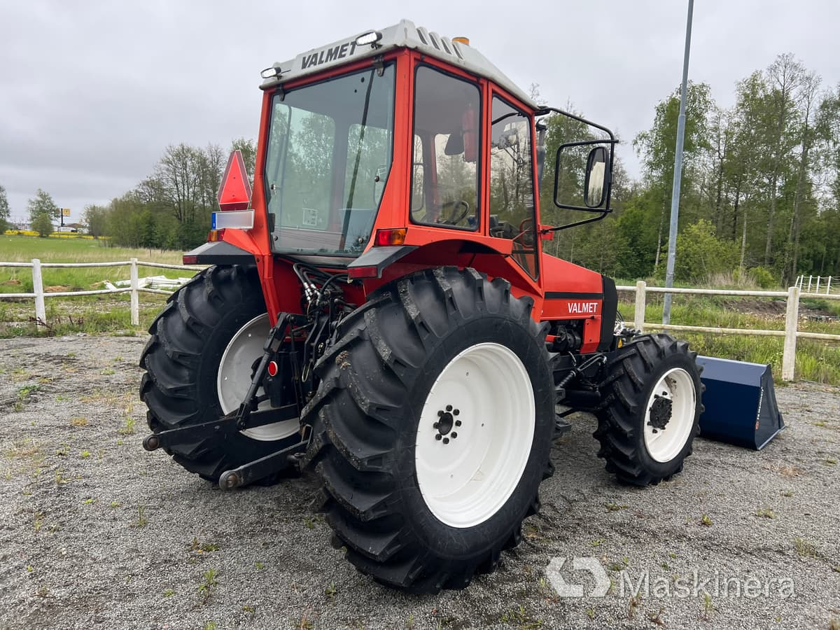 Valmet 604-4 Traktor Valmet 604-4 - Trator: foto 5 Valmet 604-4 Traktor Valmet 604-4 - Trator: foto 5