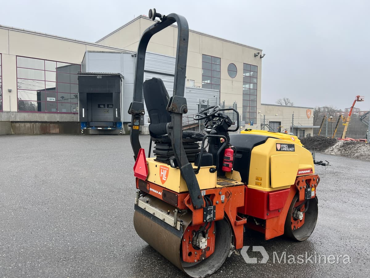 Vält Dynapac CC1100 - Compactador de asfalto: foto 5 Vält Dynapac CC1100 - Compactador de asfalto: foto 5