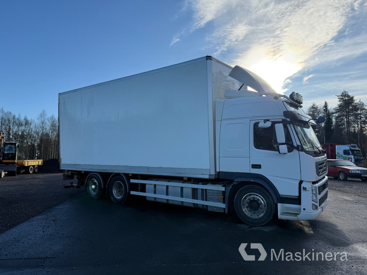 Volvo FM Skåpbil 6x2 - Caminhão furgão: foto 5 Volvo FM Skåpbil 6x2 - Caminhão furgão: foto 5