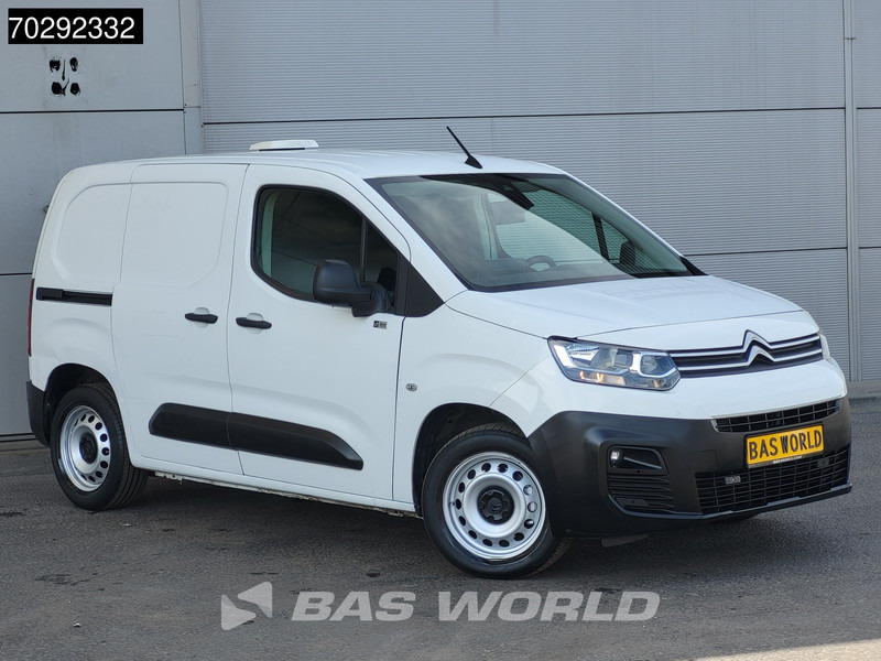Citroën Berlingo 130PK Automaat L1H1 Navi Airco Cruise Camera Parkeersensoren Werkplaatsinrichting Euro6 L1 3m3 Airco Cruise control - Furgão compacto: foto 5 Citroën Berlingo 130PK Automaat L1H1 Navi Airco Cruise Camera Parkeersensoren Werkplaatsinrichting Euro6 L1 3m3 Airco Cruise control - Furgão compacto: foto 5