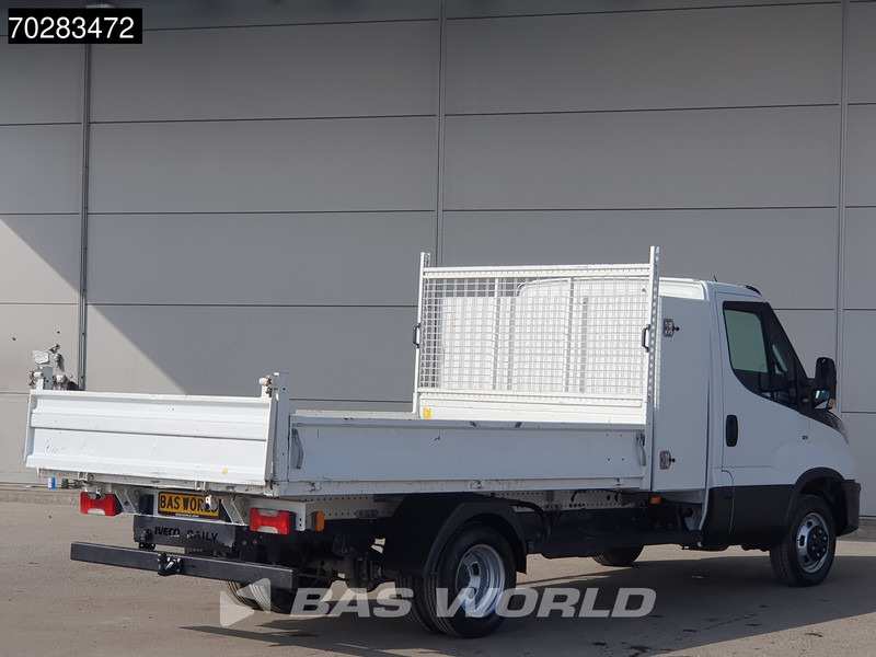 Iveco Daily 35C16 3.0L Kipper met Kist Dubbellucht 3,5t Trekhaak Airco Cruise Euro6 Tipper Benne Kieper 2m3 Airco Trekhaak Cruise control - Furgão basculante: foto 5 Iveco Daily 35C16 3.0L Kipper met Kist Dubbellucht 3,5t Trekhaak Airco Cruise Euro6 Tipper Benne Kieper 2m3 Airco Trekhaak Cruise control - Furgão basculante: foto 5