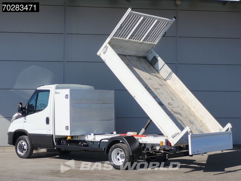 Iveco Daily 35C16 3.0L Kipper met Kist Dubbellucht 3,5t Trekhaak Airco Cruise Euro6 Tipper Benne Kieper 2m3 Airco Trekhaak Cruise control - Furgão basculante: foto 2 Iveco Daily 35C16 3.0L Kipper met Kist Dubbellucht 3,5t Trekhaak Airco Cruise Euro6 Tipper Benne Kieper 2m3 Airco Trekhaak Cruise control - Furgão basculante: foto 2