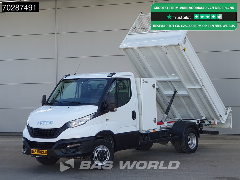 Iveco Daily 35C16 3.0L Kipper met Kist Dubbellucht 3,5t Trekhaak Navi Airco Cruise Camera Euro6 Tipper Benne Kieper 2m3 Airco Trekhaak Cruis - Furgão basculante: foto 1 Iveco Daily 35C16 3.0L Kipper met Kist Dubbellucht 3,5t Trekhaak Navi Airco Cruise Camera Euro6 Tipper Benne Kieper 2m3 Airco Trekhaak Cruis - Furgão basculante: foto 1