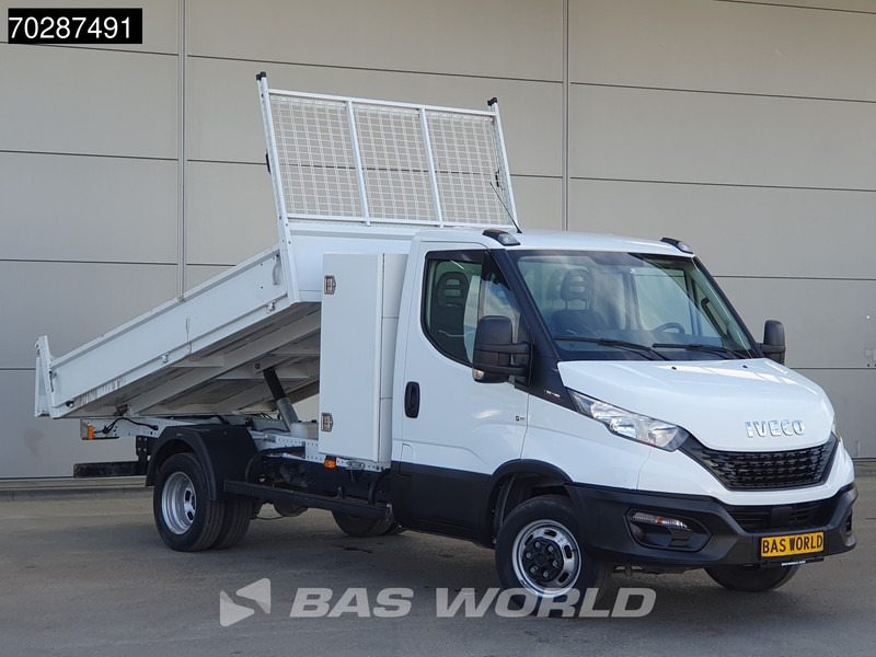 Iveco Daily 35C16 3.0L Kipper met Kist Dubbellucht 3,5t Trekhaak Navi Airco Cruise Camera Euro6 Tipper Benne Kieper 2m3 Airco Trekhaak Cruis - Furgão basculante: foto 3 Iveco Daily 35C16 3.0L Kipper met Kist Dubbellucht 3,5t Trekhaak Navi Airco Cruise Camera Euro6 Tipper Benne Kieper 2m3 Airco Trekhaak Cruis - Furgão basculante: foto 3
