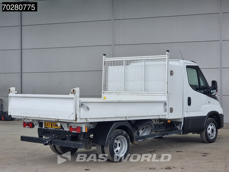 Iveco Daily 35C16 3.0L Open Laadbak met Kist Dubbellucht 3,5t Trekhaak Airco Cruise Pritsche Pickup Open Box Airco Cruise control - Furgão caixa aberta: foto 2 Iveco Daily 35C16 3.0L Open Laadbak met Kist Dubbellucht 3,5t Trekhaak Airco Cruise Pritsche Pickup Open Box Airco Cruise control - Furgão caixa aberta: foto 2