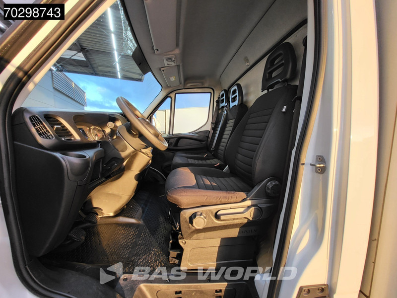 Locação de Iveco Daily 35C16 Laadklep Dubbellucht Bakwagen 160PK Airco Euro6 Meubelbak Koffer Airco Iveco Daily 35C16 Laadklep Dubbellucht Bakwagen 160PK Airco Euro6 Meubelbak Koffer Airco: foto 12