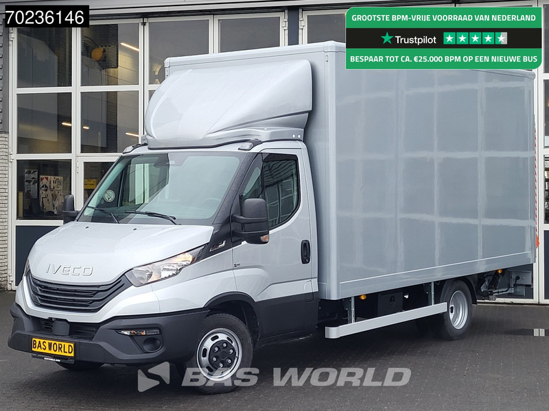 Iveco Daily 35C18 2025 MODEL Automaat 1000kg Laadklep ACC Navi Airco Zijdeur Bakwagen Meubelbak Koffer 22m3 Airco - Carrinha de contentor: foto 1 Iveco Daily 35C18 2025 MODEL Automaat 1000kg Laadklep ACC Navi Airco Zijdeur Bakwagen Meubelbak Koffer 22m3 Airco - Carrinha de contentor: foto 1