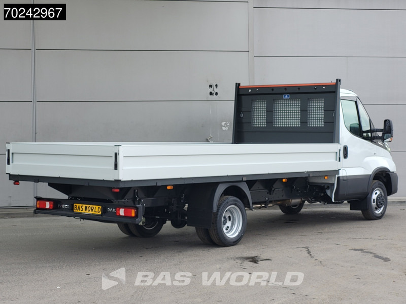 Iveco Daily 35C18 3.0L Automaat Nwe model 2025 Open laadbak Navi ACC LED 3,5T Trekvermogen Pritsche Pickup Airco - Furgão caixa aberta: foto 5 Iveco Daily 35C18 3.0L Automaat Nwe model 2025 Open laadbak Navi ACC LED 3,5T Trekvermogen Pritsche Pickup Airco - Furgão caixa aberta: foto 5
