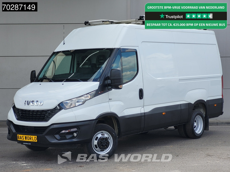 Iveco Daily 35C18 3.0L Dubbellucht L2H2 3,5t Trekhaak Navi Airco Cruise Camera Imperiaal Euro6 L2 12m3 Airco Trekhaak Cruise control - Furgão: foto 1 Iveco Daily 35C18 3.0L Dubbellucht L2H2 3,5t Trekhaak Navi Airco Cruise Camera Imperiaal Euro6 L2 12m3 Airco Trekhaak Cruise control - Furgão: foto 1