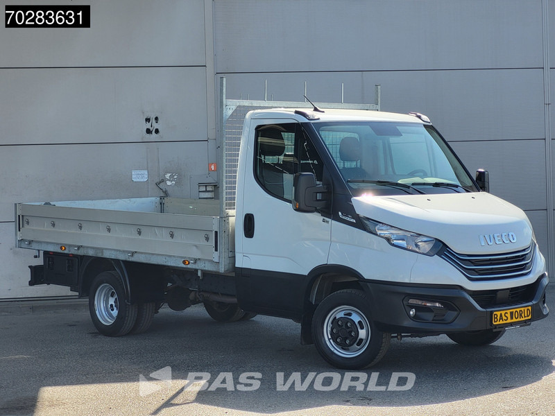 Iveco Daily 35C18 3.0L Open Laadbak Dubbellucht 3,5t Trekhaak Airco Cruise Camera Parkeersensoren Euro6 Meubelbak Koffer Airco Trekhaak Crui - Furgão caixa aberta: foto 3 Iveco Daily 35C18 3.0L Open Laadbak Dubbellucht 3,5t Trekhaak Airco Cruise Camera Parkeersensoren Euro6 Meubelbak Koffer Airco Trekhaak Crui - Furgão caixa aberta: foto 3