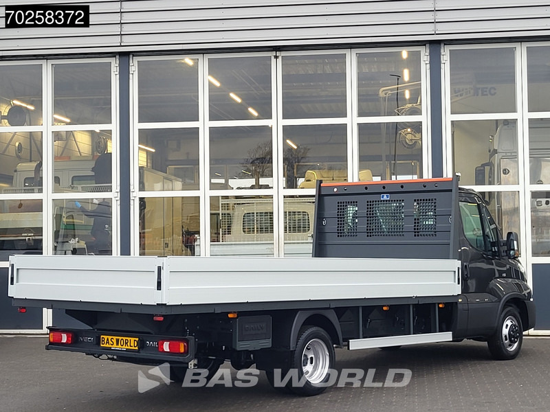 Iveco Daily 35C21 3.0L 210PK 2025model Open laadbak CarPlay ACC LED 3,5T Trekvermogen Pritsche Pickup Airco - Furgão caixa aberta: foto 2 Iveco Daily 35C21 3.0L 210PK 2025model Open laadbak CarPlay ACC LED 3,5T Trekvermogen Pritsche Pickup Airco - Furgão caixa aberta: foto 2