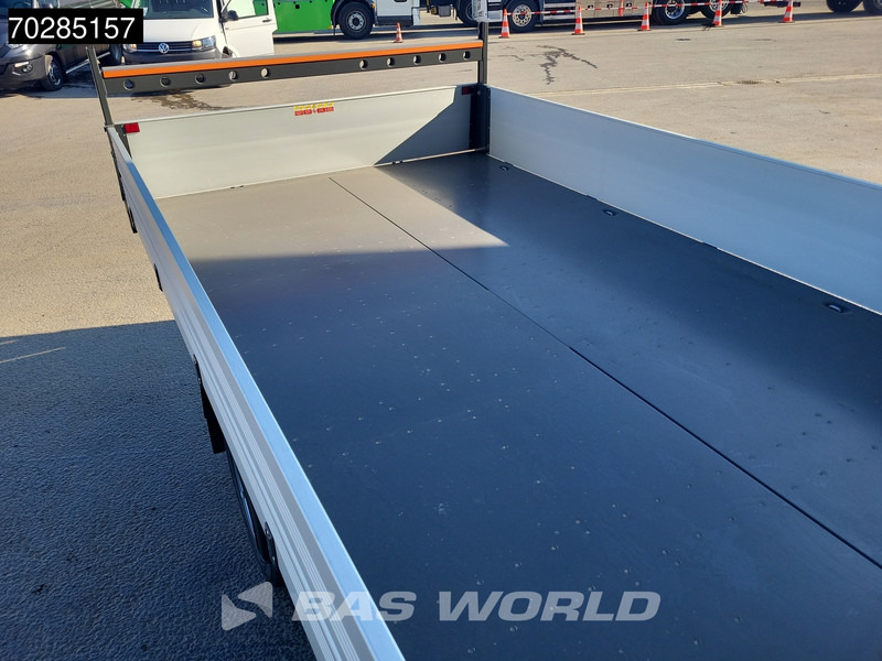Locação de Iveco Daily 35C21 3.0L 210PK Automaat Open Laadbak 2025 ACC Airco CarPlay Pritsche Pickup Open Box Airco Iveco Daily 35C21 3.0L 210PK Automaat Open Laadbak 2025 ACC Airco CarPlay Pritsche Pickup Open Box Airco: foto 7