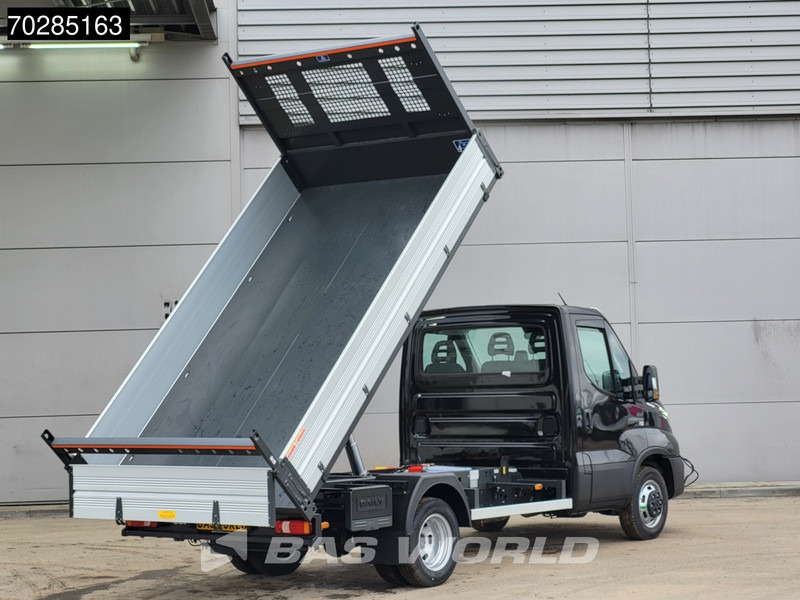 Iveco Daily 35C21 3.0L 210PK Automaat Open Laadbak 2025 ACC Airco CarPlay Pritsche Pickup Open Box Airco - Furgão caixa aberta: foto 3 Iveco Daily 35C21 3.0L 210PK Automaat Open Laadbak 2025 ACC Airco CarPlay Pritsche Pickup Open Box Airco - Furgão caixa aberta: foto 3