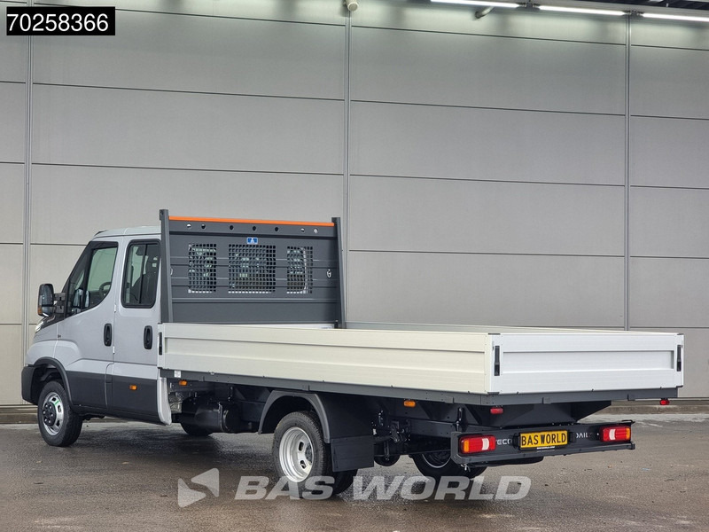 Iveco Daily 35C21 3.0L Automaat 210PK 2025-Model Open laadbak Dubbel Cabine Dubbellucht CarPlay ACC LED 3,5T Trekvermogen Euro6 Pritsche Pic - Furgão caixa aberta: foto 2 Iveco Daily 35C21 3.0L Automaat 210PK 2025-Model Open laadbak Dubbel Cabine Dubbellucht CarPlay ACC LED 3,5T Trekvermogen Euro6 Pritsche Pic - Furgão caixa aberta: foto 2