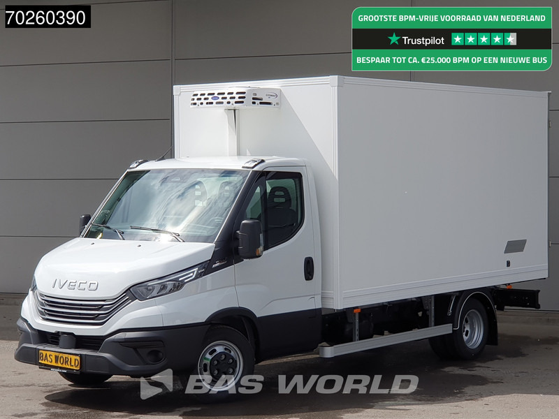 Iveco Daily 35C21 3.0L Koelwagen Carrier CarPlay Airco ACC Koel Koeler Kühler Bakwagen Kühlwagen Kühlkoffer Vries Frigo 17m3 Airco - Carrinha frigorífica: foto 1 Iveco Daily 35C21 3.0L Koelwagen Carrier CarPlay Airco ACC Koel Koeler Kühler Bakwagen Kühlwagen Kühlkoffer Vries Frigo 17m3 Airco - Carrinha frigorífica: foto 1
