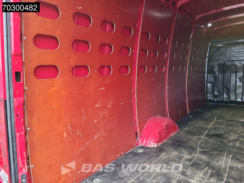 Iveco Daily 35S12 Automaat L3H2 3,5t Trekgewicht Camera Parkeersensoren APK 03-2026 Euro6 L3 - Furgão: foto 5 Iveco Daily 35S12 Automaat L3H2 3,5t Trekgewicht Camera Parkeersensoren APK 03-2026 Euro6 L3 - Furgão: foto 5