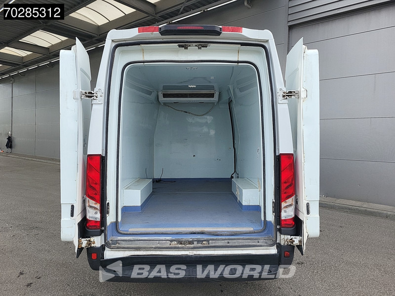 Iveco Daily 35S14 Koelwagen Automaat Airco Cruise Euro6 Koel Koeler Kühl Kühler Kühlwagen 9m3 Airco Cruise control - Carrinha frigorífica: foto 3 Iveco Daily 35S14 Koelwagen Automaat Airco Cruise Euro6 Koel Koeler Kühl Kühler Kühlwagen 9m3 Airco Cruise control - Carrinha frigorífica: foto 3